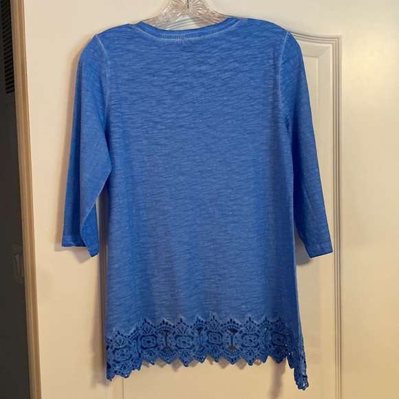 Women’s Chico’s Tunic top Size 0 - Picture 2 of 4